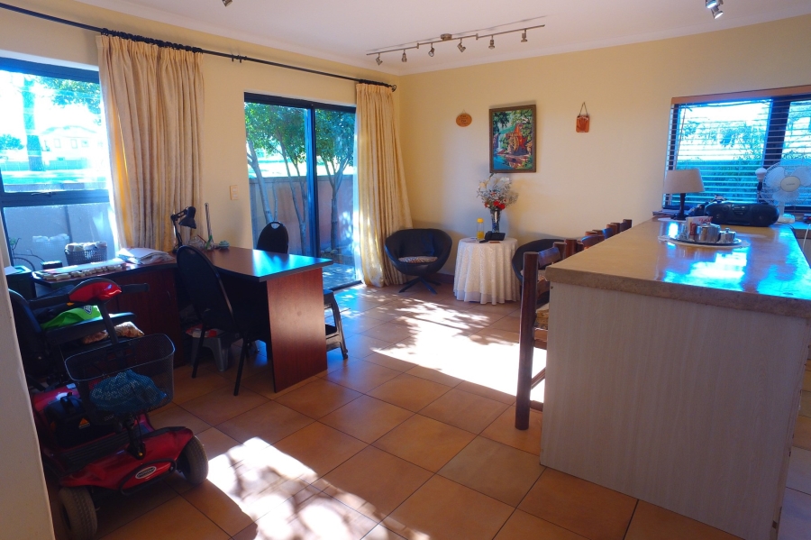 3 Bedroom Property for Sale in Eikenbosch Western Cape